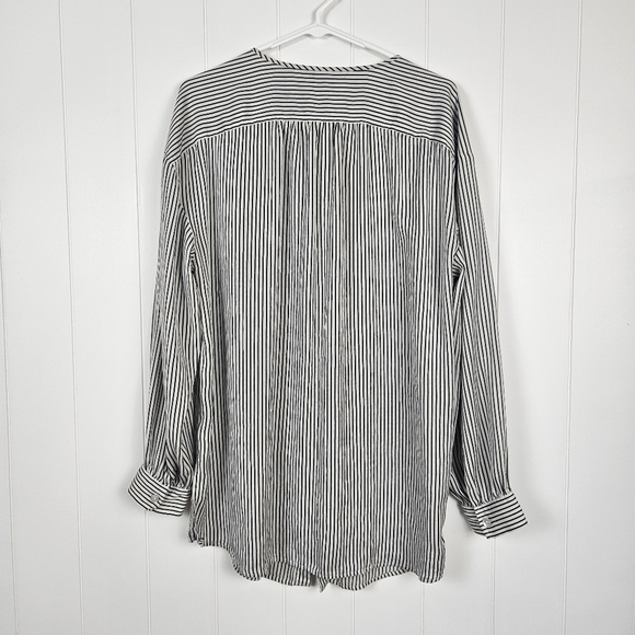 Large St. John Silk Blend Blouse Black White Striped Vertical Button Front Tunic - Picture 4 of 8